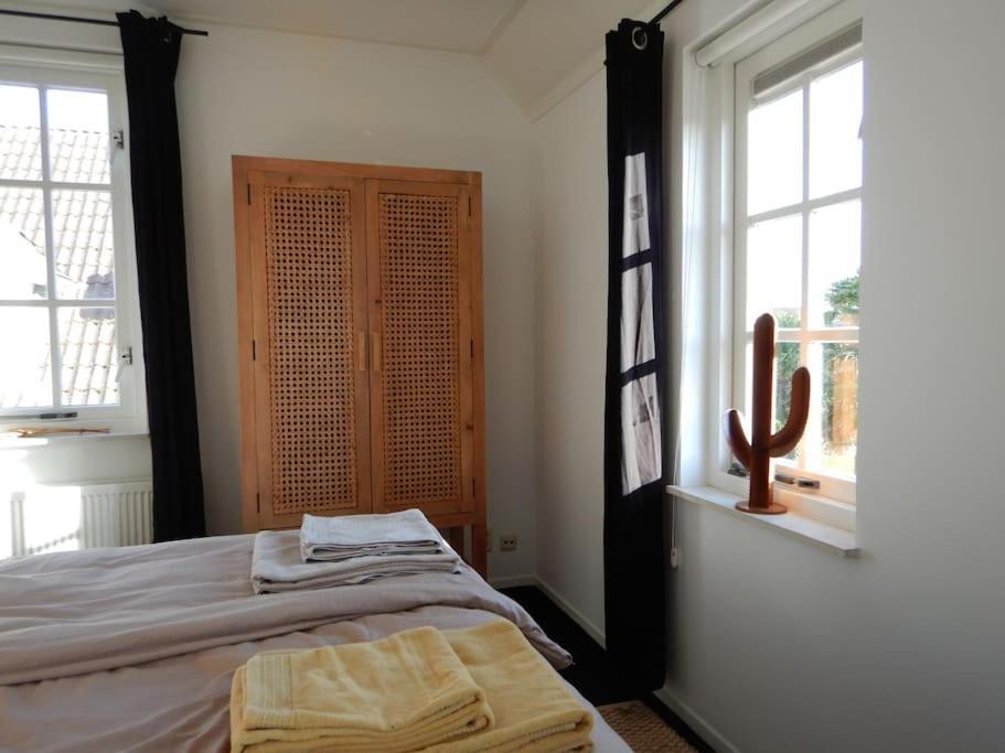Comfortabel En Gezellig Vakantiehuis Bij Het Strand Wemeldinge Bagian luar foto